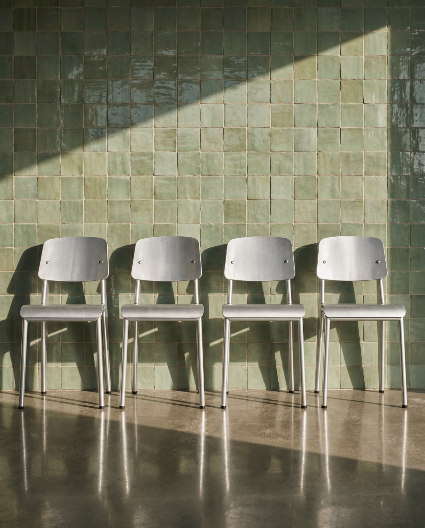 The Bonde Collection installed in a wood-panelled restaurant