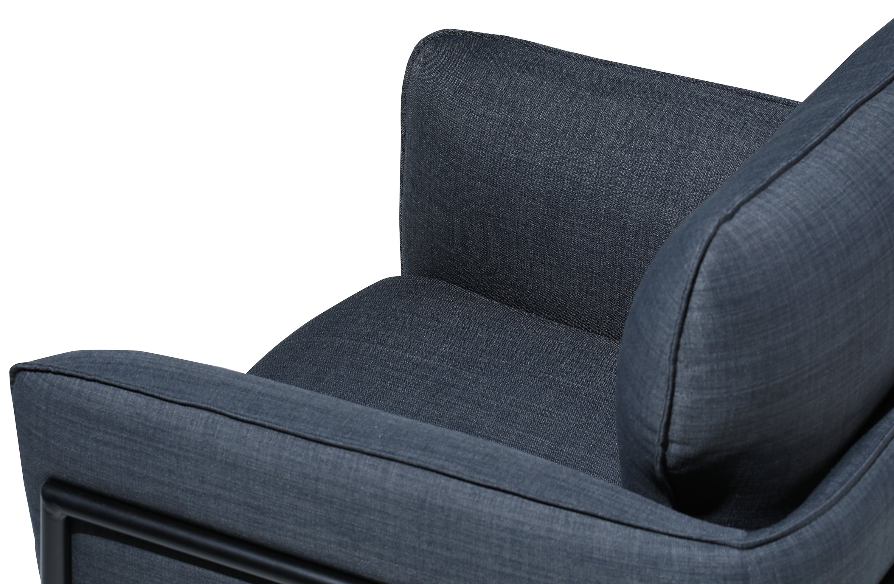 Hew Lounge Chair